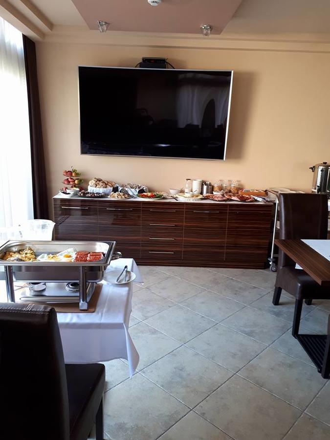 Pole Position Beach Hotel Balatonszarszo Εξωτερικό φωτογραφία